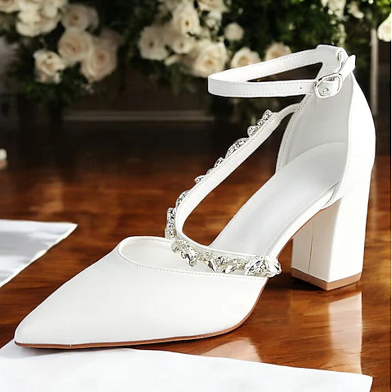 Rhinestone Sandal Women - ヨーロッパとアメリカの尖ったハイヒールの女性のラインストーン厚いヒール中空一言バックル浅い口のシングルシューズ