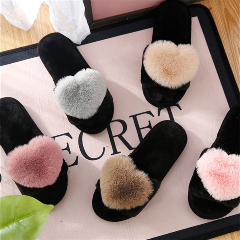 Women Shoes For Winter - crriflz レディース プラッシュ ハート スリッパ 暖かい室内用コットン