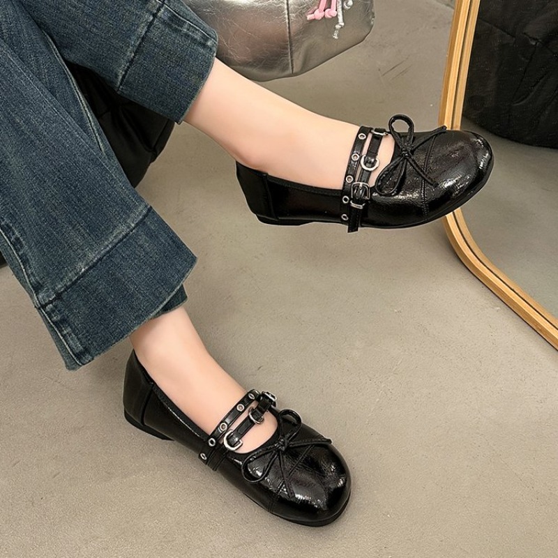 Shoes For Women Flats - 春浅履きスリッポン女性フラットシューズ快適なラウンドトゥソフトソールシューズストリートスタイルレディース Eelgant ドレスシューズ