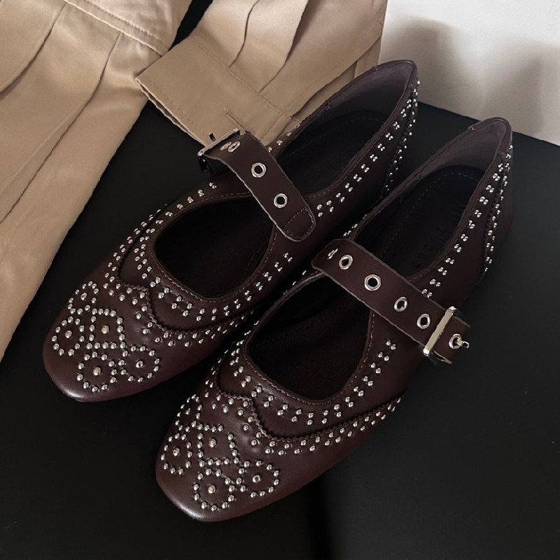 レトロリベットバックルデザインフラットシューズ レディース  - Shoes For Women Flats のレビューと価格