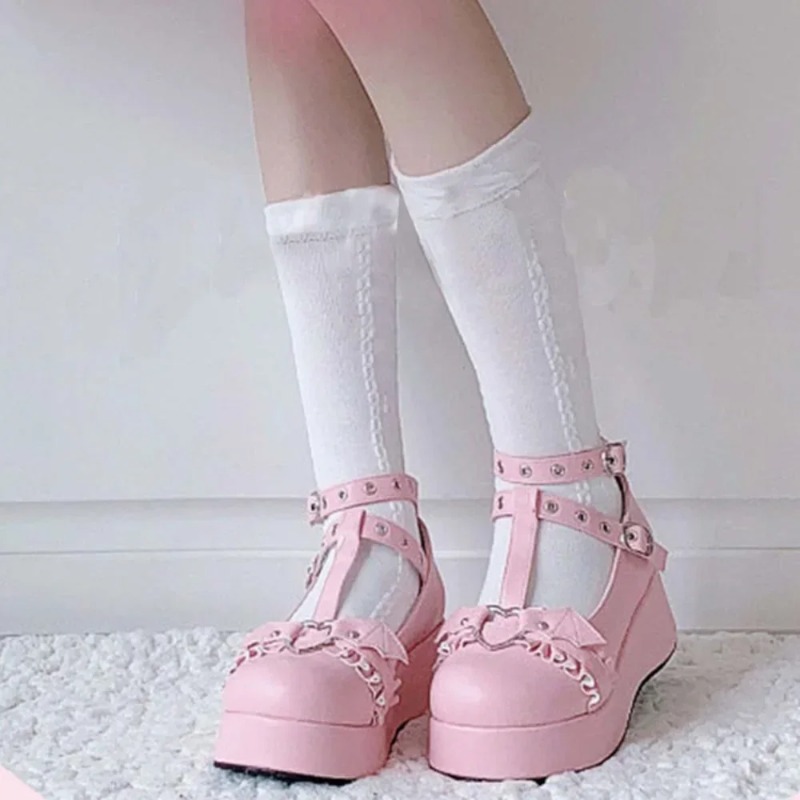新しいスイートハートバックルウェッジメアリージェーンズ女性ピ - Shoes Women Pumps のレビューと価格