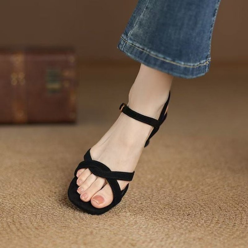 2026年高品質コーヒーカラー細幅デザインスリムフィットサン - Wide Fit Heels のレビューと価格