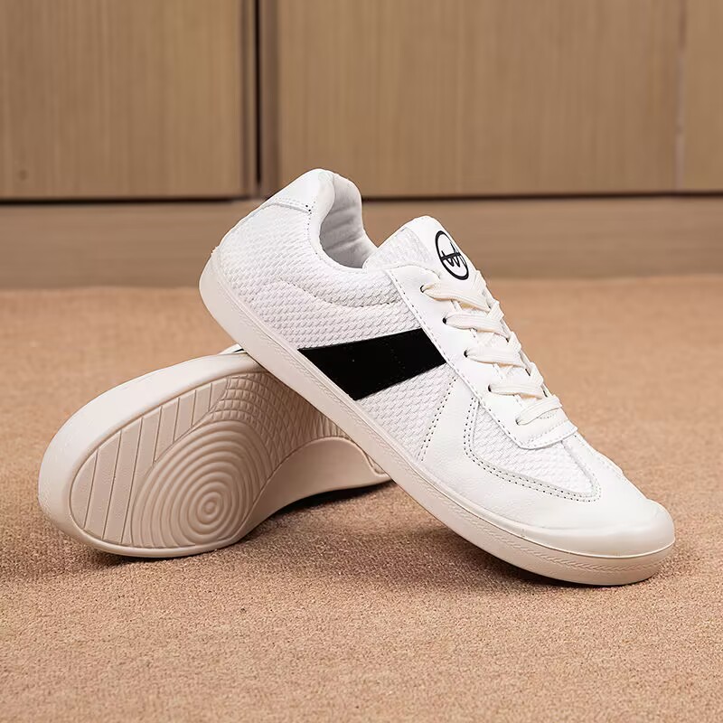 女性のスポーツシューズ高級カジュアルテニスアウトドアウォーキ - Women'S Shoes Size 40 In Us のレビューと価格
