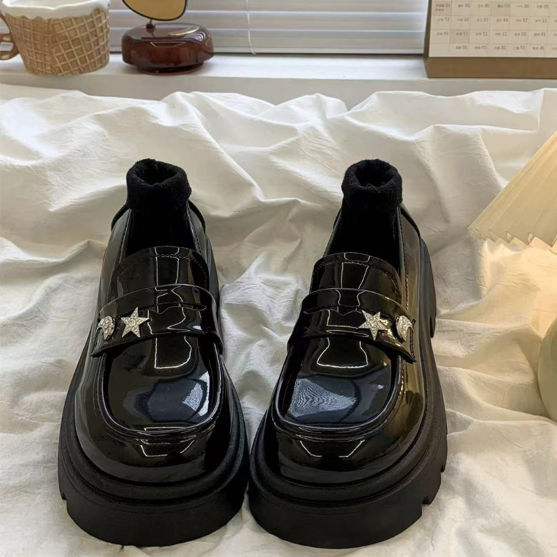 レトロ黒春と秋のラウンドトゥレディースパンプスプラットフォー - Women Shoes Quick Delivery のレビューと価格