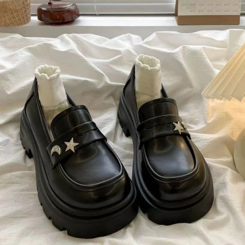 レトロ黒春と秋のラウンドトゥレディースパンプスプラットフォー - Women Shoes Quick Delivery のレビューと価格