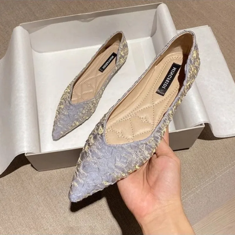 女性のための先のとがったフラットモカシン,女性の靴,若い靴, - Women Shoes Quick Delivery のレビューと価格