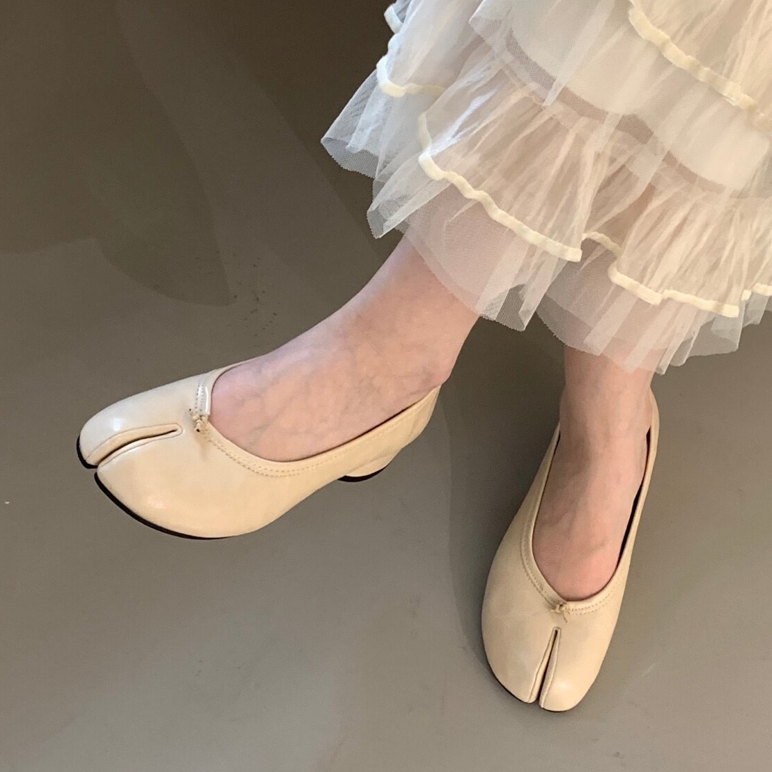 Bailamos-女性用オープントゥシューズ,ソフトソール, - Shoes For Women Flats のレビューと価格