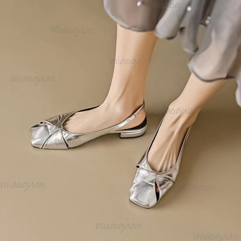 カバートゥローヒールパンプス レディース サンダル ゴールド - Shoes Women Pumps のレビューと価格