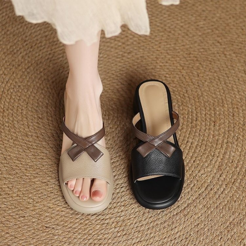 女性用ミュールチャンキーヒールサンダル、ミニマリストオープン - Women Shoes Model のレビューと価格