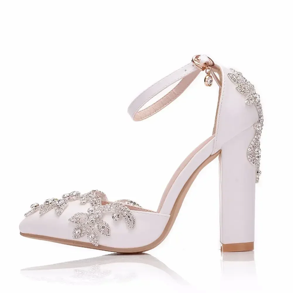 2026年 厚底ポインテッドトゥシューズ 大きいサイズ 厚底 - Rhinestone Sandal Women のレビューと価格