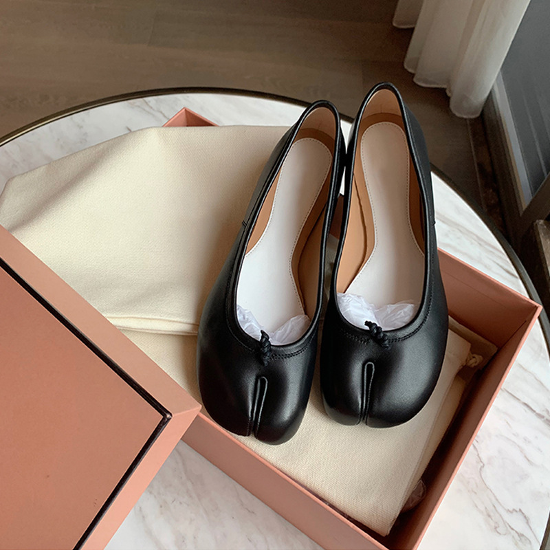 レディースヴィンテージスプリットトゥメリージェーンフラットシ - Shoes For Women Flats のレビューと価格