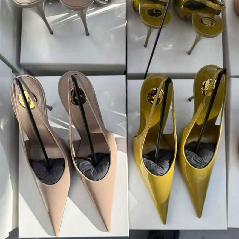 2026年春夏新作 シンプル ポインテッドトゥ バックホロー - Women Shoes Model のレビューと価格