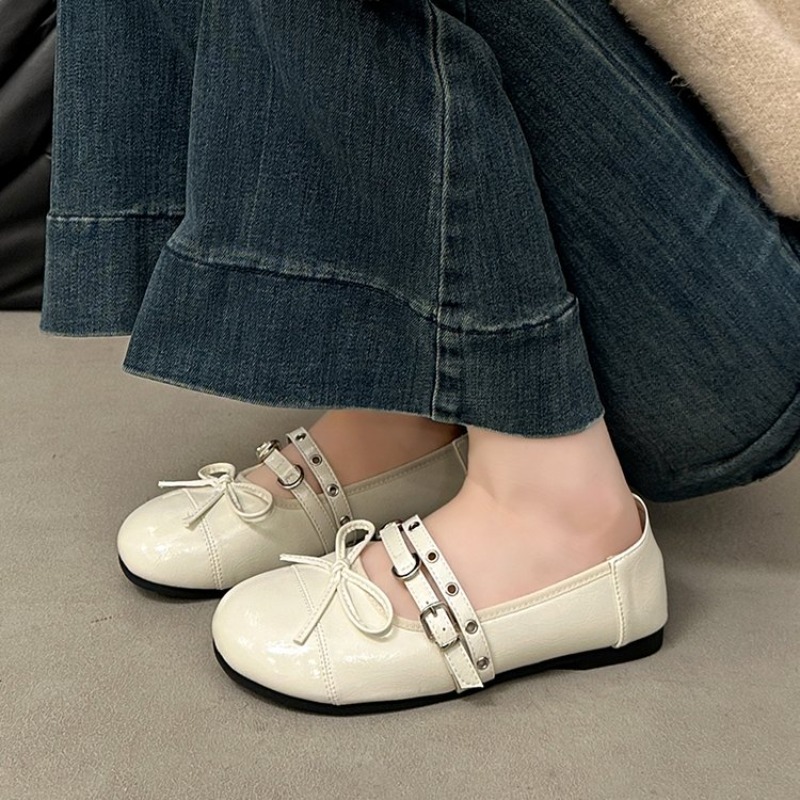 春浅履きスリッポン女性フラットシューズ快適なラウンドトゥソフ - Shoes For Women Flats のレビューと価格
