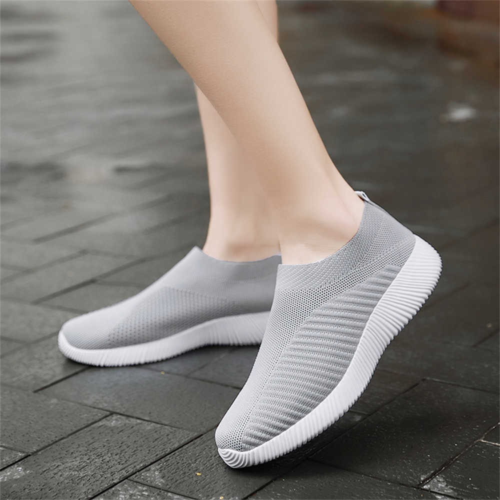 身長を伸ばす夏の女性用シューズ サイズ 34 治療用スニーカ - Women'S Shoes Hands Free のレビューと価格