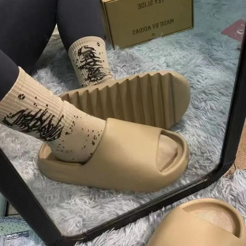 ハウスシューズ 滑り止め 厚底 ソフトプラットフォーム スラ - Women'S Shoes To Men'S のレビューと価格
