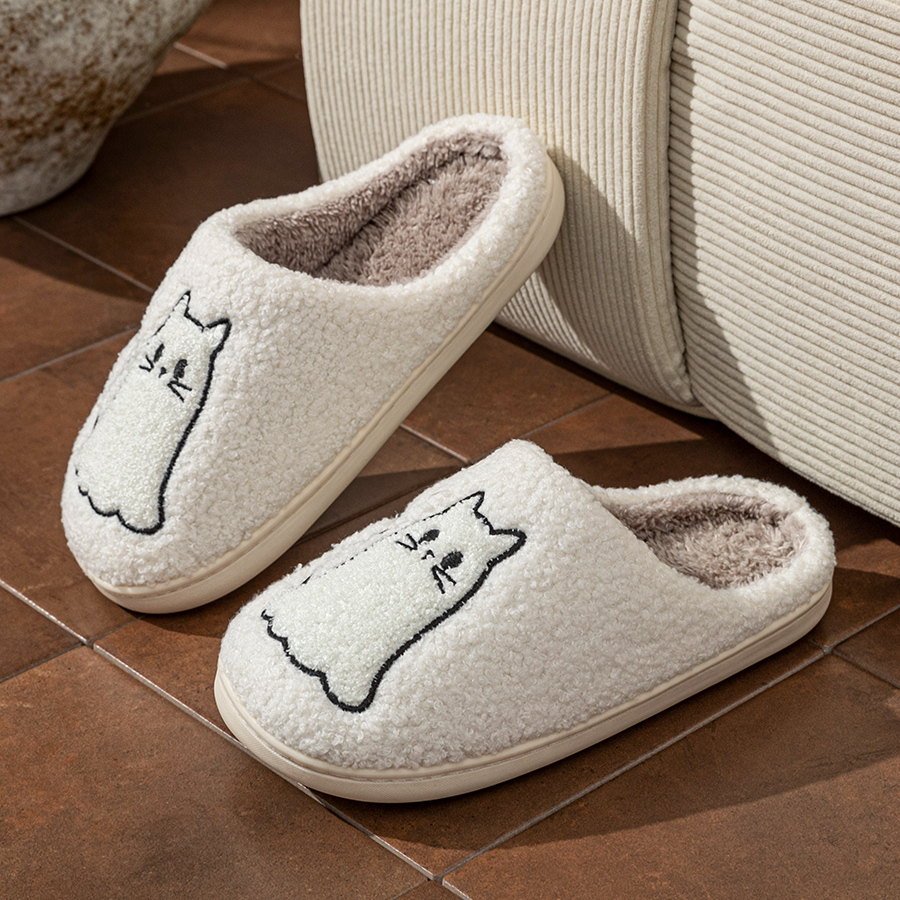 ファッションキュートライン猫絶妙な女性のスリッパ刺繍冬屋内暖 - Women Shoes For Winter のレビューと価格